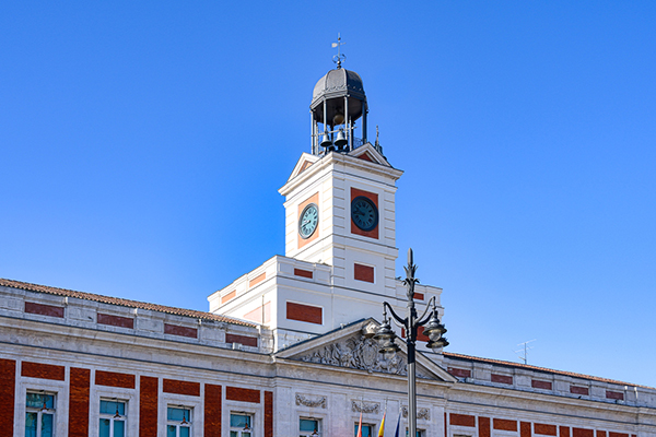 Reloj de la Nueva Puerta del Sol