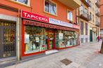 Retail for sale at Paseo Extremadura, 109, La Latina, Madrid, 28011 with building, window, fixture, door, retail, facade, city, mixed-use, street and sidewalk around