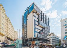 Oficina en alquiler en Calle Jacometrezo, 15, Centro, Madrid, 28013 con edificio, cielo, nube, luz de la calle, ventana, diseño urbano, rascacielos, bloque de torre, condominio y zona residencial alrededor