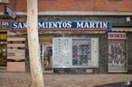 Retail for sale at Calle Ramos Carrión, Chamartín, Madrid, 28002 with font, facade, gas, wood, fixture, art, building, retail, city and advertising around