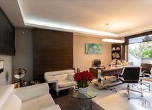 Office for sale at Zona El Plantío, Moncloa - Aravaca, Madrid, 28023 with chair, couch, furniture, interior design, wall, table, flooring, floor, ceiling and room around