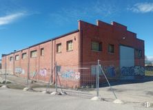 Industrial for sale at Zona El Olivar, Colmenar Viejo, Madrid, 28770 with building, sky, cloud, window, brick, brickwork, land lot, residential area, facade and real estate around