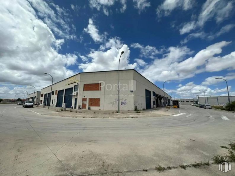 Industrial for sale at Polígono industrial El Viso de San Juan, El Viso de San Juan, Toledo, 45215 with building, cloud, sky, plant, asphalt, landscape, city, road, facade and cumulus around