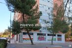 Retail for sale & for rent at Zona Los Castillos - Valderas, Alcorcón, Madrid, 28925 with building, window, urban area, city, neighbourhood, apartment, town, metropolitan area, public space and residential area around