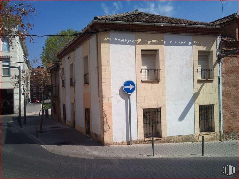 Suelo en venta en Plaza Tejar, 7, Azuqueca de Henares, Guadalajara, 19200 con ventana, casa, edificio, cielo, árbol, barrio, zona residencial, diseño urbano, accesorio y fachada alrededor