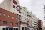 Industrial for sale & for rent at Camino Hormigueras, Villa de Vallecas, Madrid, 28031 with car, truck, building, window, land vehicle, tire, wheel, sky, daytime and vehicle around