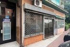 Retail for sale at Calle Nuestra Señora del Pilar, Alcalá de Henares, Madrid, 28803 with door, window, tree, wood, facade, gas, building, sidewalk, city and brick around