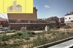 Land for sale at Zona Centro, Azuqueca de Henares, Guadalajara, 19200 with house, building, plant, property, sky, window, wall, residential area, real estate and urban design around