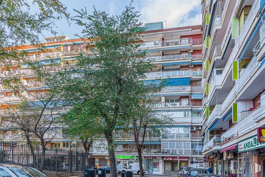 Local en venta en Calle Brújula, 6, Torrejón de Ardoz, Madrid, 28850 con edificio, durante el día, rueda, coche, infraestructura, ventana, cielo, diseño urbano, vehículo y condominio alrededor