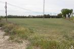 Land for sale at Zona centro, Estremera, Madrid, 28595 with sky, plant, cloud, natural landscape, land lot, overhead power line, flower, grass, grassland and tree around