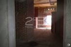 Retail for sale at Plaza Tres de Abril, 4, Azuqueca de Henares, Guadalajara, 19200 with brown, wood, floor, flooring, brick, brickwork, gas, tints and shades, building and concrete around