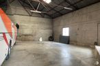 Industrial for sale & for rent at Zona avenida Libertad, La Puebla de Almoradiel, Toledo, 45840 with wheel, tire, window, van, bus, floor, flooring, ceiling, hall and building material around