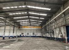 Industrial for sale & for rent at P.I La Estación , Pinto, Madrid, 28320 with light fixture, field house, hall, fixture, building, engineering, symmetry, city, metal and beam around