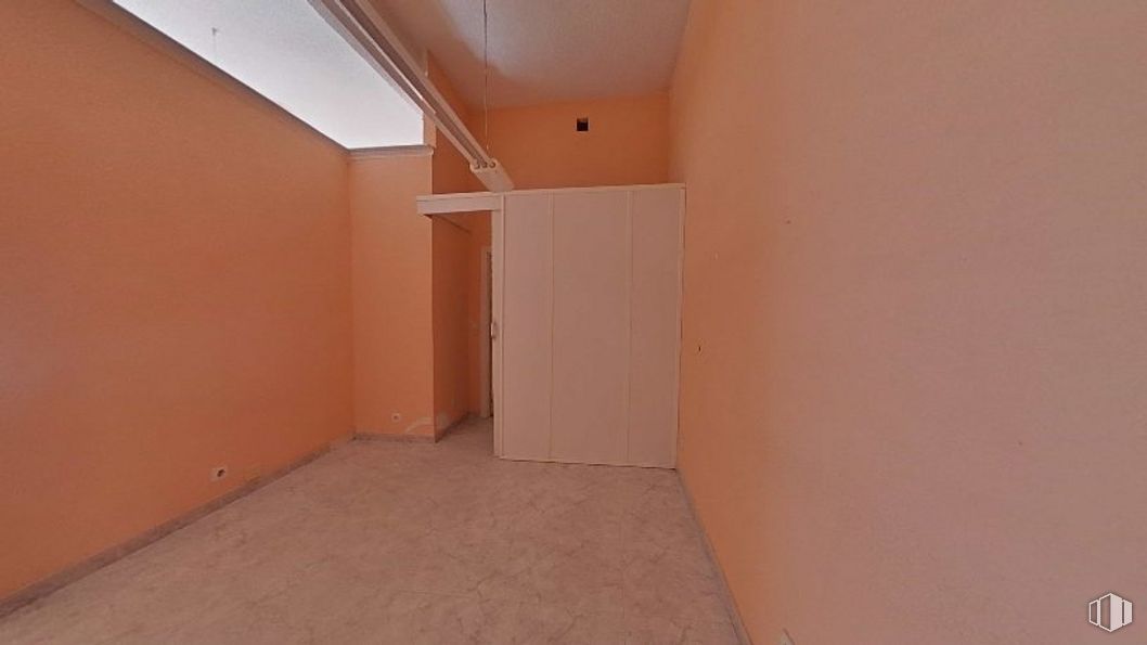 Local en venta en Plaza Valencia, 7, Móstoles, Madrid, 28937 con puerta, madera, edificio, suelos, accesorio, suelo, techo, hall, madera dura y escayola alrededor