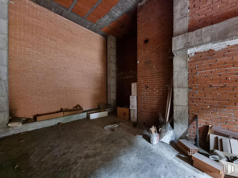 Local en venta en Calle  Alcalá, San Blas - Canillejas, Madrid, 28022 con marrón, edificio, propiedad, madera, albañilería, ladrillo, suelo, material de construcción, suelos y material compuesto alrededor