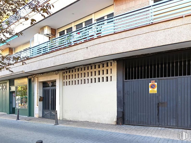 Local en venta en Travesia Oriente, 12, Getafe, Madrid, 28901 con edificio, ventana, fachada, planta, ciudad, edificio comercial, diseño urbano, condominio, metal y uso mixto alrededor