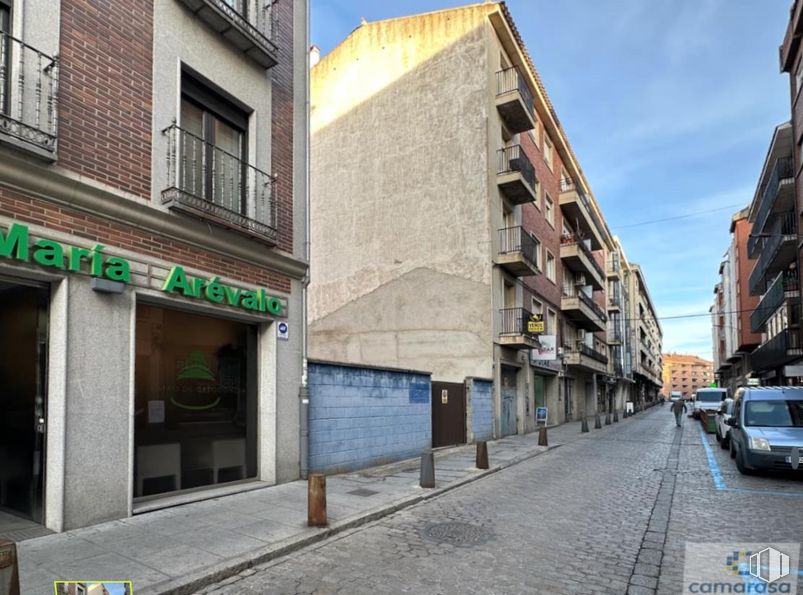 Suelo en venta en Zona centro, Ávila, 05001 con coche, ventana, edificio, vehículo, superficie de la carretera, rueda, diseño urbano, neumático, casa y barrio alrededor