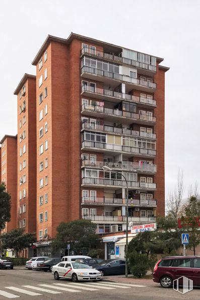 Local en venta en Calle Humanes, 5, Puente de Vallecas, Madrid, 28038 con coche, edificio, cielo, rueda, propiedad, vehículo, ventana, neumático, árbol y diseño urbano alrededor