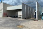 Industrial for sale & for rent at Zona empresarial, Getafe, Madrid, 28906 with cloud, sky, fixture, asphalt, composite material, vehicle, facade, gas, engineering and commercial building around