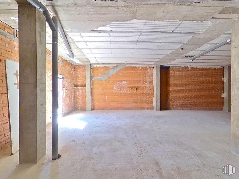 Local en venta en Calle Tiziano, Valdemoro, Madrid, 28342 con hall, madera, suelos, albañilería, suelo, ladrillo, material de construcción, edificio, techo y material compuesto alrededor