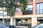 Retail for sale & for rent at Avenida Guadarrama, Villanueva del Pardillo, Madrid, 28229 with window, car, land vehicle, vehicle, building, plant, tree, architecture, automotive exterior and neighbourhood around