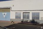 Industrial for sale at Calle Juan Ramón Jiménez, Corral de Almaguer, Toledo, 45880 with window, plant, building, asphalt, shade, fixture, door, road surface, wood and gas around