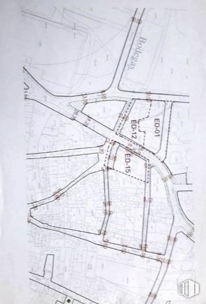 Suelo en venta en Calle Madrid, Fuente el Saz de Jarama, Madrid, 28140 con mapa, esquemático, pendiente, triángulo, paralelo, fuente, rectángulo, patrón, ingeniería y plan alrededor