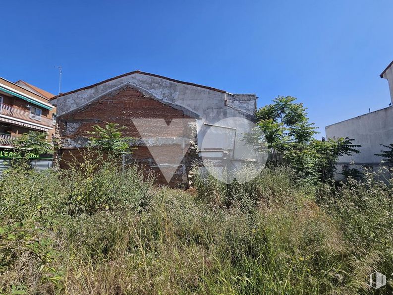 Suelo en venta en Casco Histórico, Vicálvaro, Madrid, 28032 con edificio, cielo, planta, lote de terreno, diseño urbano, zona rural, fachada, paisaje, tejado y accesorio alrededor