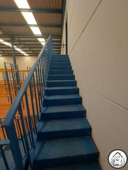 Industrial for sale at Camino Ciempozuelos, Seseña, Toledo, 45224 with clock, stairs, wood, building, flooring, fixture, house, parallel, hardwood and handrail around