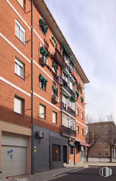 Local en alquiler en Calle Andalucía, Toledo, 45005 con edificio, ventana, cielo, accesorio, árbol, nube, madera, diseño urbano, bloque de torre y condominio alrededor