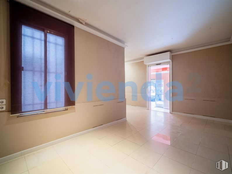 Local en venta en Calle Espronceda, Chamberí, Madrid, 28003 con ventana, puerta, accesorio, madera, edificio, hall, suelo, sombra, suelos y pintura alrededor