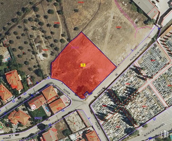 Land for sale at Travesía Alcalá de Henares, Campo Real, Madrid, 28510 with 1d barcode, map, intersection and screenshot around