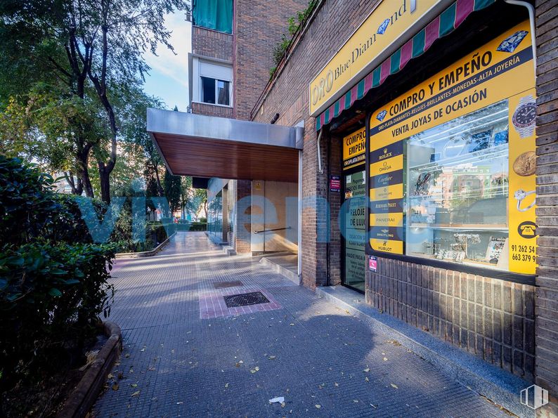 Local en venta en Calle Doctor Esquerdo, Retiro, Madrid, 28007 con edificio comercial, publicidad, condominio y firmar alrededor