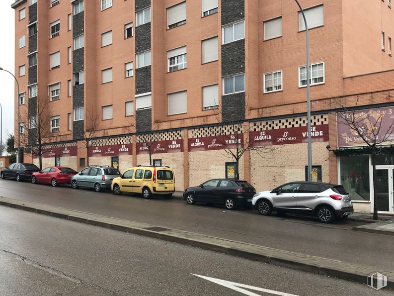 Local en alquiler y venta en Avenida Isabel Torres, 8, Coslada, Madrid, 28820 con coche, edificio, luz de estacionamiento automotriz, neumático, rueda, ventana, propiedad, vehículo, vehículo motorizado y superficie de carretera alrededor