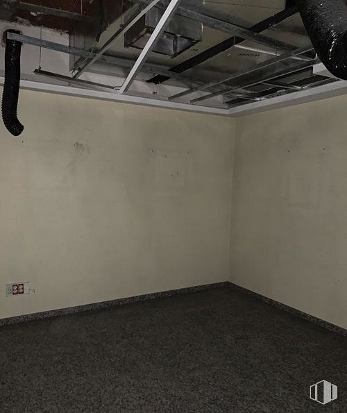 Local en venta en Paseo de los Curas, Alcalá de Henares, Madrid, 28801 con suelos, pared, gas, edificio, madera, techo, material compuesto, haz, hormigón y habitación alrededor