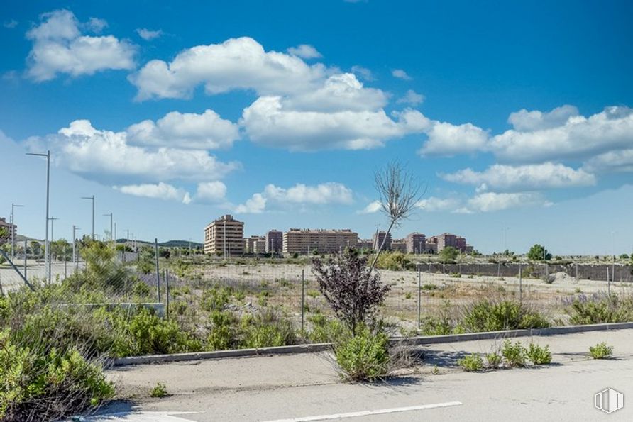 Suelo en venta en Calle Rafael, Seseña, Toledo, 45224 con edificio, nube, cielo, planta, superficie de la carretera, lote de terreno, paisaje natural, vegetación, paisaje y cúmulo alrededor