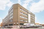 Office for rent at Calle Tórtola, 10, Carabanchel, Madrid, 28019 with building, truck, car, cloud, sky, street light, wheel, tire, infrastructure and vehicle around