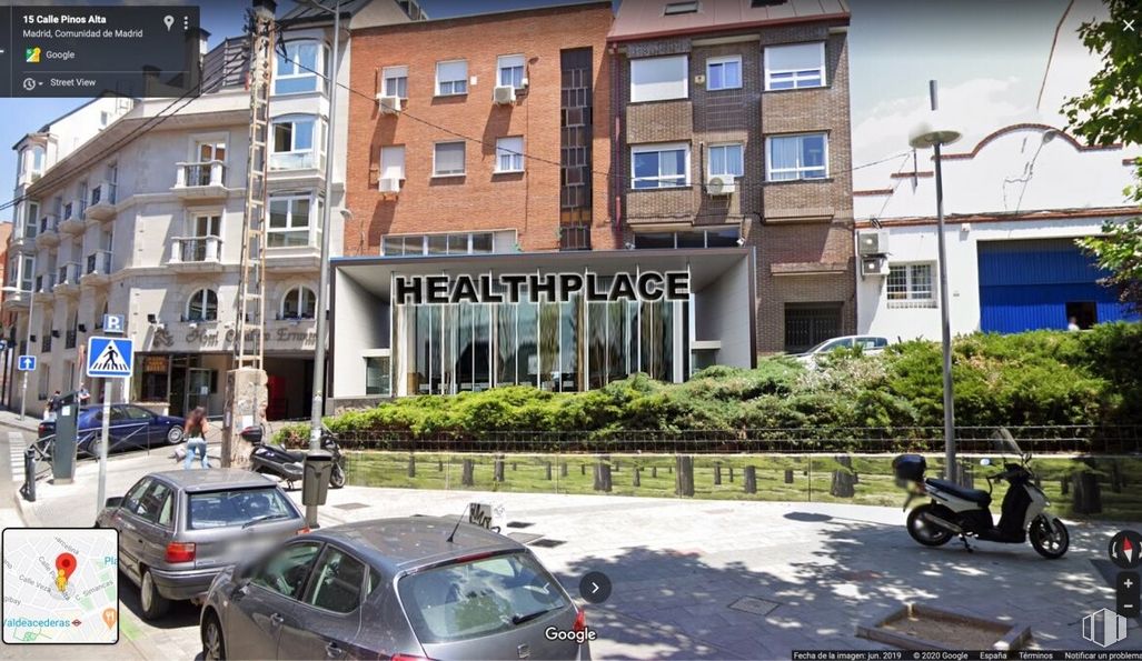 Local en venta en Calle Manuel Marchamalo, 10 - 12, Tetuán, Madrid, 28029 con coche, edificio, motocicleta, neumático, luz de estacionamiento automotriz, rueda, vehículo terrestre, vehículo, planta y ventana alrededor