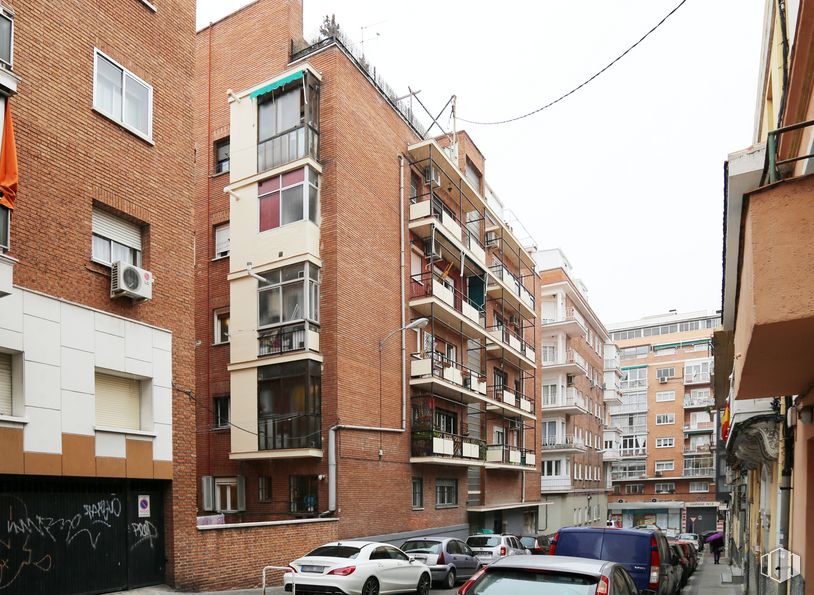 Local en venta en Calle Sambara, 4, Ciudad Lineal, Madrid, 28027 con coche, ventana, edificio, vehículo terrestre, neumático, rueda, vehículo, propiedad, infraestructura y cielo alrededor