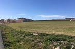 Land for sale at Travesía Carolina, Noez, Toledo, 45162 with cloud, sky, natural landscape, plant, land lot, agriculture, horizon, grass, landscape and plain around