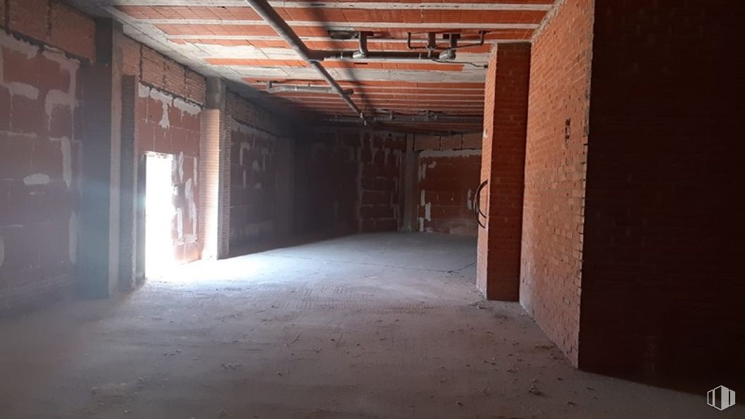 Local en venta en Calle Blandones, Villamiel de Toledo, Toledo, 45594 con pared, suelo, suelos, techo, marrón, material compuesto, hormigón, ladrillo, albañilería y material de construcción alrededor