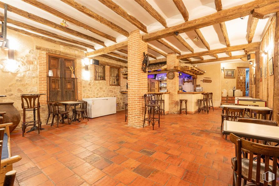 Retail for sale at Plaza España, 16, Turégano, Segovia, 40370 with chair, kitchen & dining room table, furniture, property, table, lighting, wood, interior design, hall and floor around