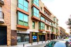 Retail for sale at Calle Jeromín, 7, Leganés, Madrid, 28911 with car, window, building, vehicle, sky, urban design, plant, cloud, tree and neighbourhood around