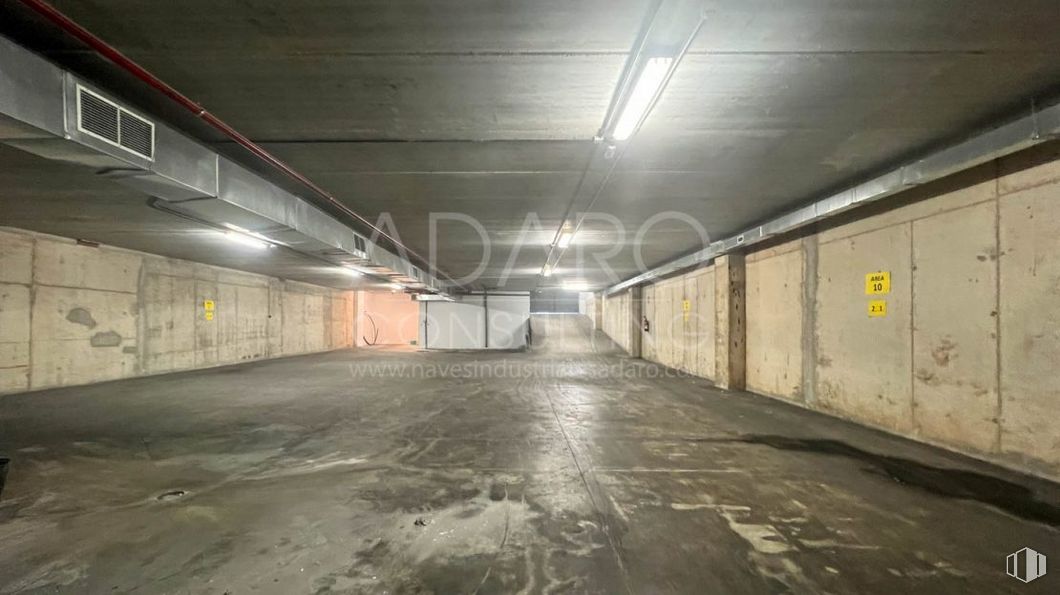 Industrial for sale at Avenida Técnica, Azuqueca de Henares, Guadalajara, 19200 with lighting, asphalt, road surface, composite material, road, concrete, city, gas, fixture and darkness around