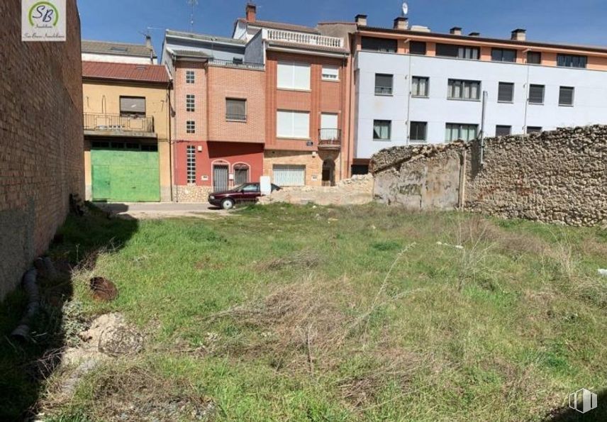 Suelo en venta en Centro urbano, Cantalejo, Segovia, 40320 con propiedad, edificio, ventana, cielo, planta, lote de terreno, diseño urbano, zona residencial, barrio y paisaje alrededor