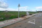 Land for sale at Sector 9, Fontanar, Guadalajara, 19290 with cloud, sky, infrastructure, road surface, asphalt, land lot, plant, street light, tar and thoroughfare around