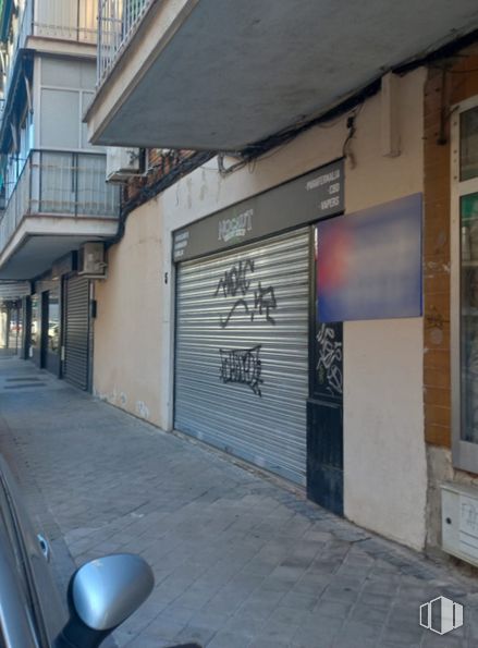 Local en alquiler en Centro urbano, Leganés, Madrid, 28912 con edificio, superficie de la carretera, arquitectura, casa, ventana, albañilería, línea, barrio, asfalto y propiedad material alrededor