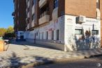 Local en alquiler y venta en Calle Lorenzo Goñi, Cuenca, 16004 con edificio, ventana, superficie de carretera, asfalto, árbol, casa, planta, acera, barrio y diseño urbano alrededor