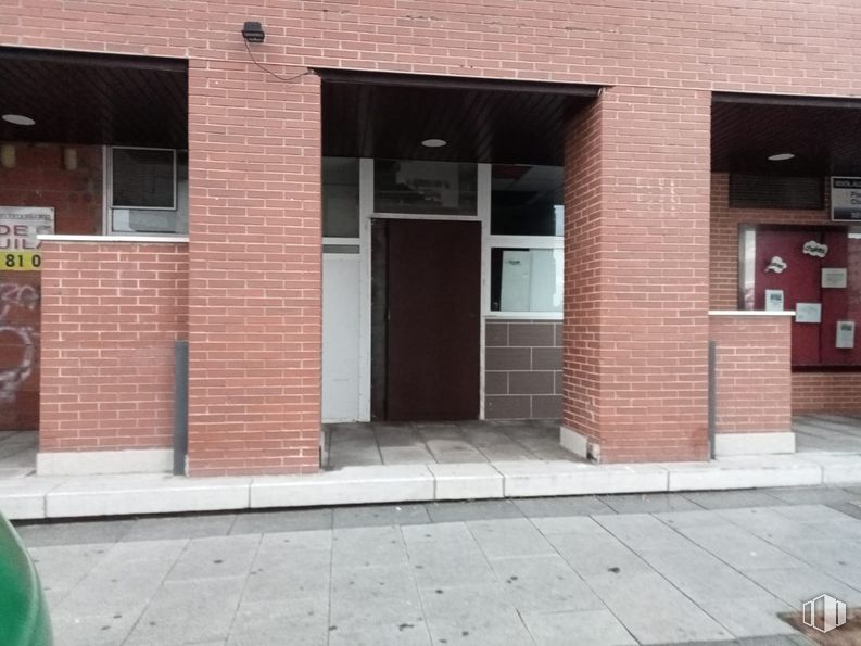 Local en venta en Calle Van Gogh, Seseña, Toledo, 45224 con puerta, ventana, edificio, propiedad, accesorio, superficie de carretera, ladrillo, albañilería, madera y material de construcción alrededor