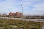 Land for sale at Zona Barrio de Butarque, Villaverde, Madrid, 28021 with building, sky, cloud, plant, street light, natural landscape, plain, grass, urban design and landscape around